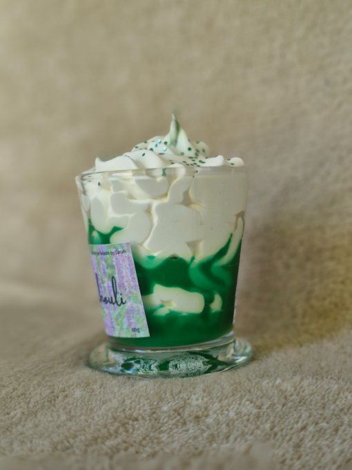Bougie patchouli 
